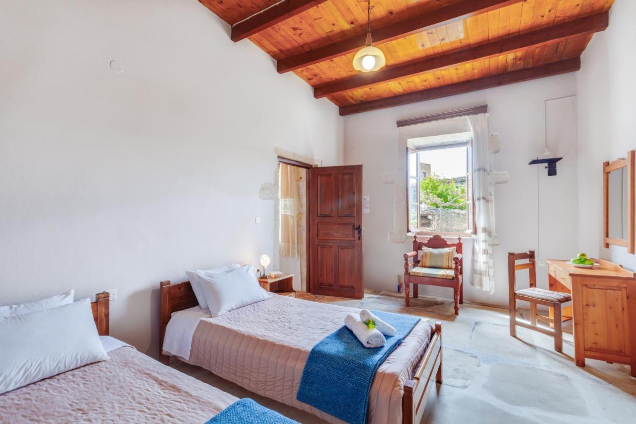 Traditional Home Vereniki With Heated Pool - By Apokoronas Villas Gavalochori Exterior photo
